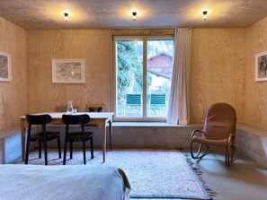 4 bedrooms, internet
