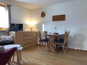 Interior - Chesa Darlux by Interhome (Bever)