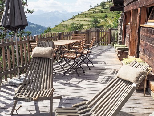Val d'Hérens - Chalet "La grange à Marcel" (Die by Interhome