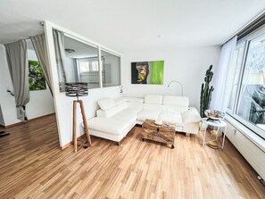 TV - Taminatal Panorama by Interhome (Valens)