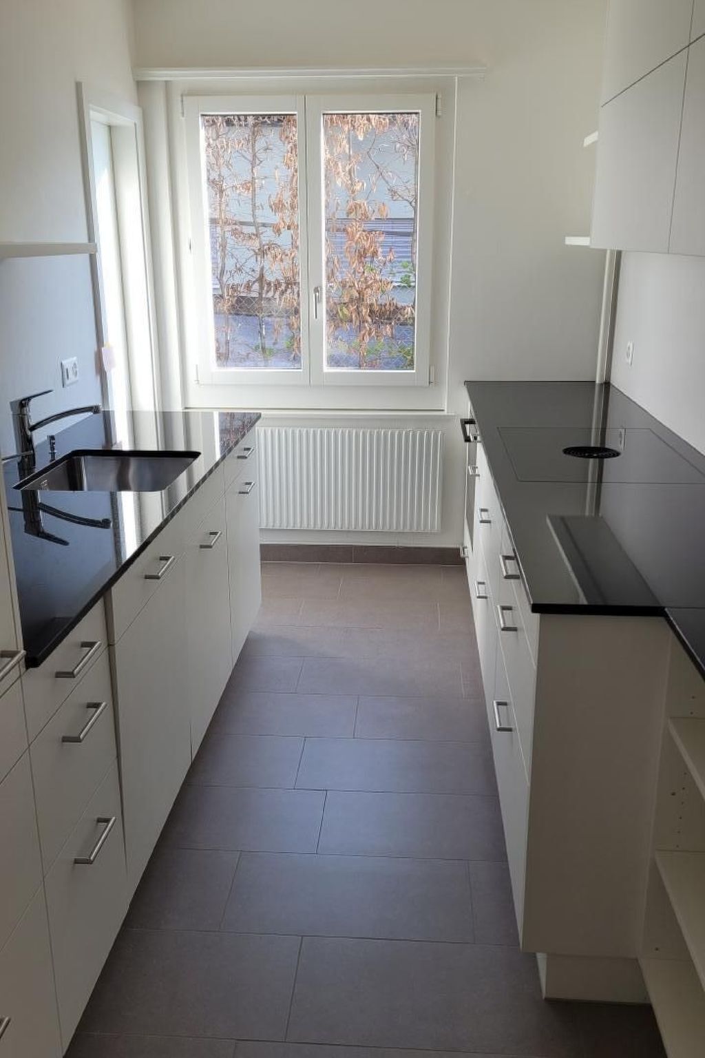 Réfrigérateur, four, lave-vaisselle