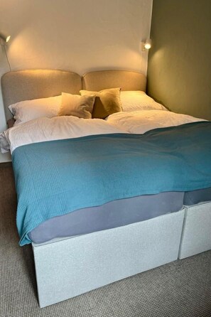 Internet - "Haus Fless" by Interhome (Klosters)