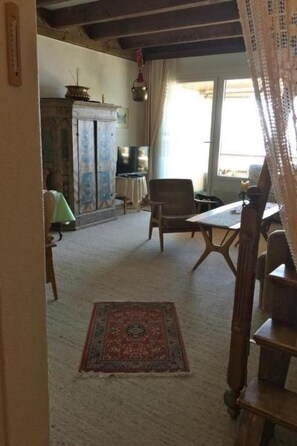 TV - Casa Margherita mit Traumaussicht by Interhome (Weggis)