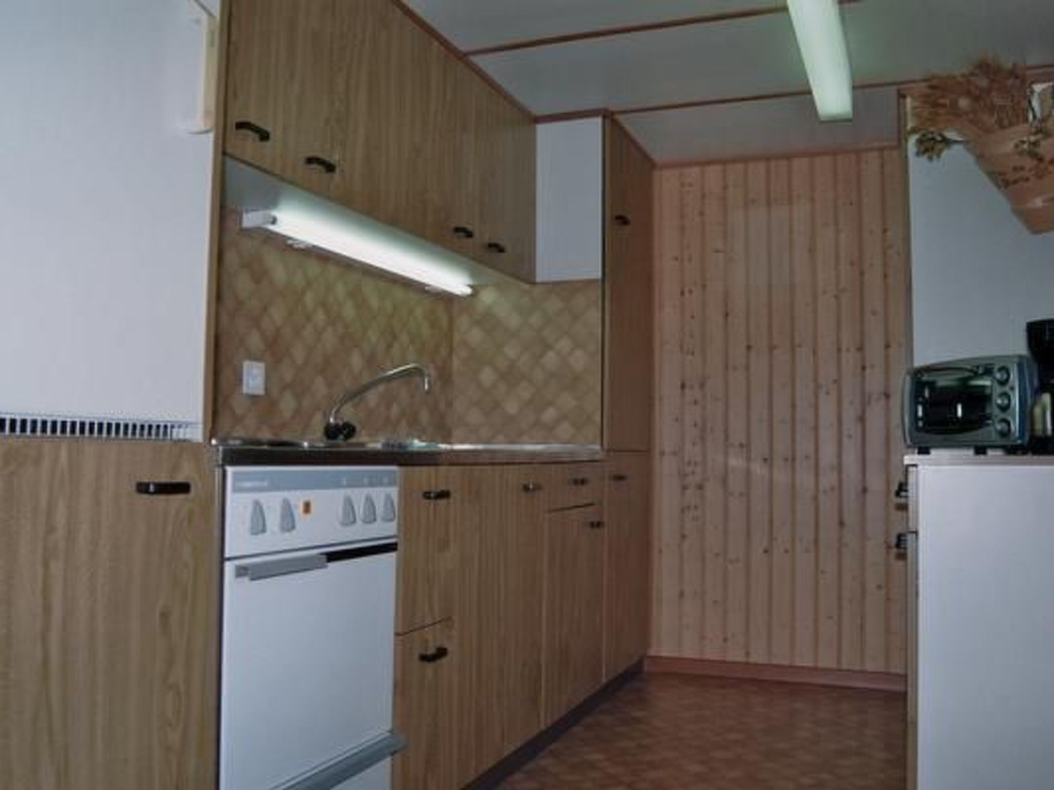 Fridge, microwave, oven, cookware/dishes/utensils