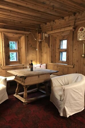 Dining - Vacation home  by Interhome (Cinuos-chel)