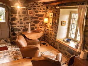 Interior - Gemütliches Steinhaus mit Garten by Interhome (Le Villard)