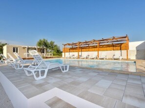 Pool - Apartment  Medanic 2 by Interhome (Privlaka)