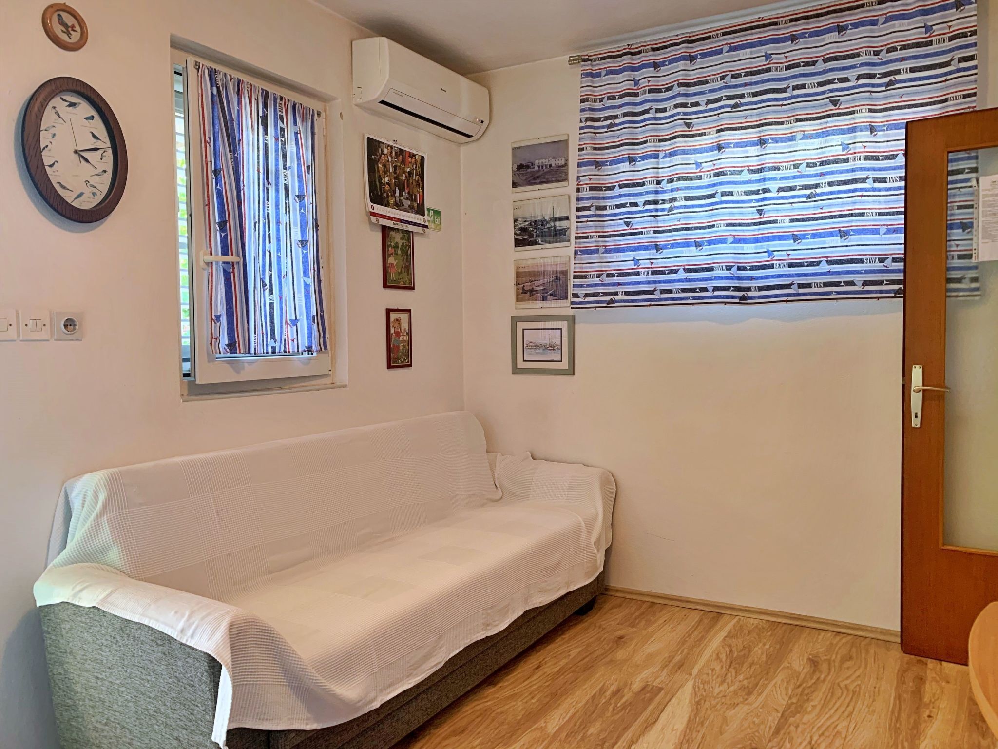  المنشأة من الداخل