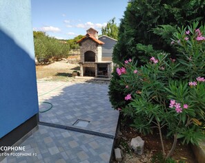 Terrace/patio - Komfortable, modern eingerichtete Wohnung by Interhome (Šibenik)