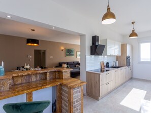 Fridge, microwave, oven, dishwasher - Villa Melki mit großem Privatpool by Interhome (Klis)