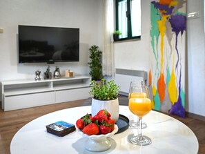 Dining - Villa Silentio Luxury with pool,jacuzzi sauna by Interhome (Prapatnica)