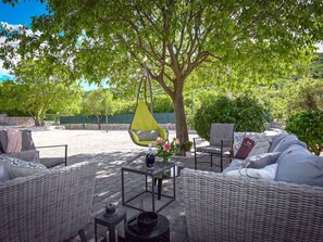 Terrace/patio - Villa Silentio Luxury with pool,jacuzzi sauna by Interhome (Prapatnica)