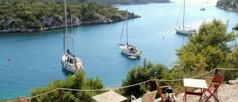 屋外ダイニングエリア