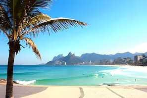 Double Room | Beach | Beach nearby, 20 beach bars - Michelle 401 (Rio de Janeiro)