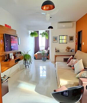 Double Room | Desk, laptop workspace, free WiFi - Michelle 401 (Rio de Janeiro)