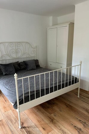 3 Schlafzimmer, Internetzugang