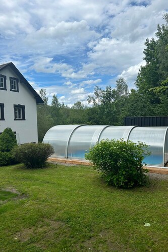 Traditionelles Haus, umgeben von Wäldern in Ralsko by Interhome