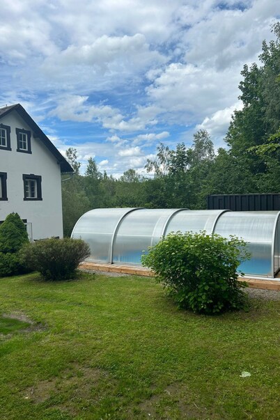 Traditionelles Haus, umgeben von Wäldern in Ralsko by Interhome