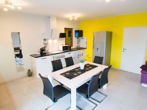Fridge, microwave, oven, dishwasher - Wohnung Nia 1 by Interhome (Trogir/Okrug Donji)