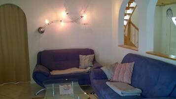 Fernseher, DVD-Player