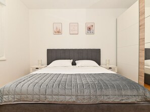 Internet - Charmante 2-Zimmer-Wohnung in der Nähe der Altstadt von Trogir by Interhome (Trogir)