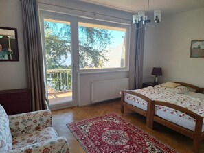 Internet - Daniela by Interhome (Carlsbad)