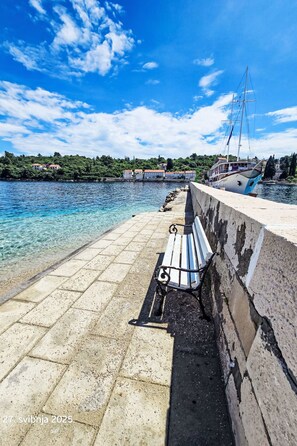 Property grounds - "Antun" am Strand by Interhome (Korčula/Račišće)