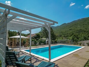 Pool - in Zagvozd mit Privatem Pool by Interhome (Zagvozd)