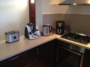 Fridge, microwave, oven, dishwasher - Villa Dubci by Interhome (Grožnjan)