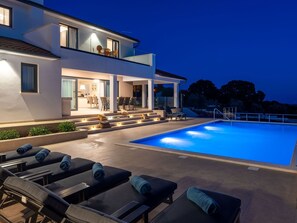 Pool - Villa Astrid 5 Sterne by Interhome (Drenje)