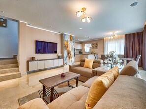 Living area - Villa Astrid 5 Sterne by Interhome (Drenje)