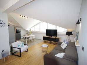 TV - in Valbandon mit schönem Balkon by Interhome (Fažana)