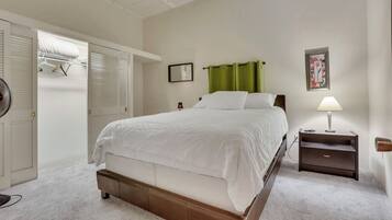 4 bedrooms, free WiFi, bed sheets