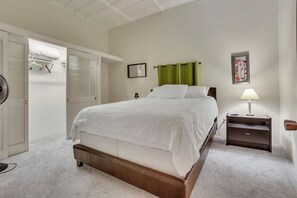 4 bedrooms, free WiFi, bed sheets