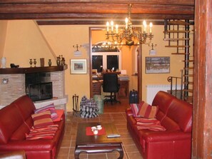 TV, fireplace, DVD player - Ferienvilla Lucia mit Pool und eigenem Tennisplatz by Interhome (Poreč/Funtana)