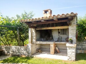 Property grounds - Steinferienhaus Maria by Interhome (Bazgalji)