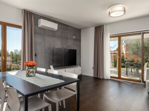 Dining - Villa Casa Minerva by Interhome (Fabci)