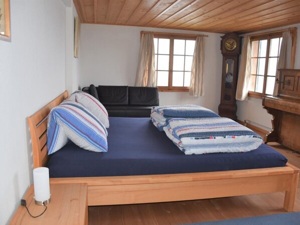 2 bedrooms, Internet