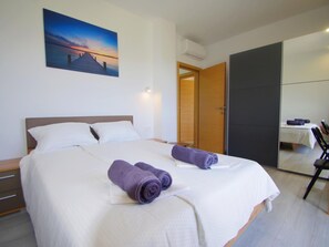 Internet - mit privatem Pool, Dorf Šišan by Interhome (Medulin/Ližnjan)