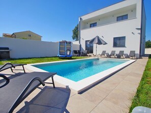 Pool - mit privatem Pool, Dorf Šišan by Interhome (Medulin/Ližnjan)