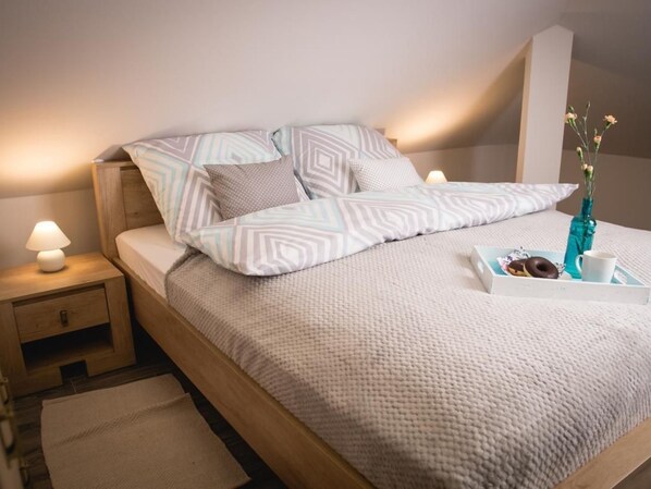 2 bedrooms