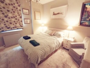 2 bedrooms, Internet - in Warwick Sq. im Zentrum von London" by Interhome (Pimlico)