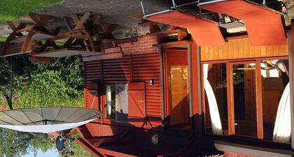 Glücksurlaub am See by Interhome