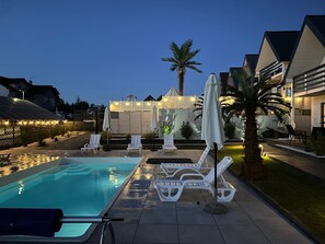 Beheizter Pool