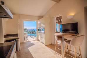 Interior - LA CROIX-VALMER - SEA VIEW VILLA - INFINITY POOL - 5 BEDROOMS (LA CROIX VALMER)