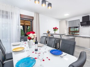 Dining - "Villa Bibali" mit privatem Pool by Interhome (Buje)