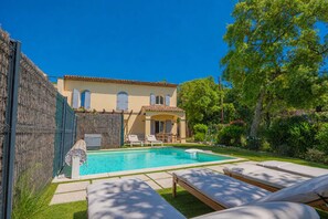 Pool - Semi-Detached House with Pool – 3 Bedrooms (GRIMAUD)