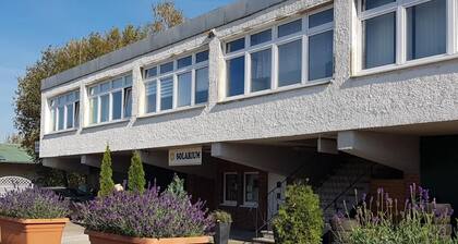 Wohnung in Siebenlehn mit Grill und Terrasse by Interhome