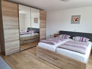 Internet - mit sonniger Terrasse und Ausblick by Interhome (Prackenbach)
