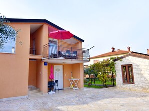 Terrace/patio - ALEX 2 KAT by Interhome (Umag)